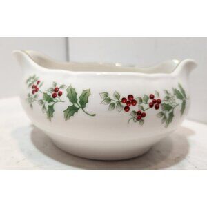 Gibson Housewares Christmas Charm Delight Holly Berry Sauce Gravy Boat
